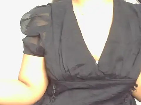 Snapshot of cute_varsha90 chatting on 15, 6, 2026 cute varsha90 online show from 15, 6, 2026