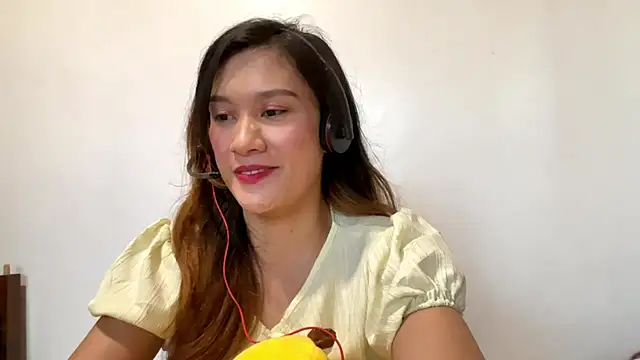 LoreenWasiuta online show from 8, 6, 2026