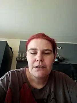 GoldenWifee online show from 17, 6, 2026