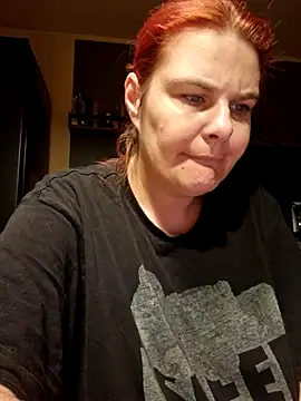 GoldenWifee online show from 16, 7, 2026