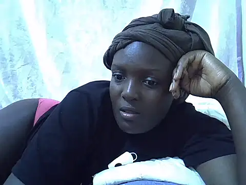 Snapshot of Hot-Zelinda chatting on 9, 7, 2026 Hot-Zelinda online show from 9, 7, 2026