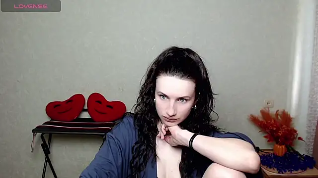 Snapshot of LilithRivi chatting on 10, 6, 2026 LilithRivi online show from 10, 6, 2026