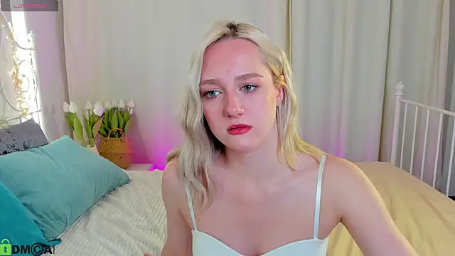 Chloe-Deccer online show from 16, 7, 2026