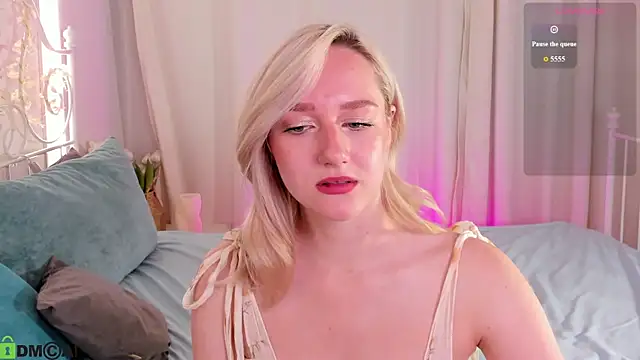 Chloe-Deccer online show from 4, 8, 2026