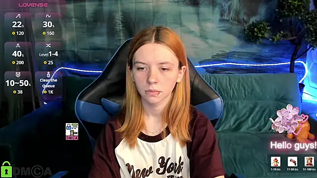 Snapshot of CarolInWonderland chatting on 12, 6, 2026 CarolInWonderland online show from 12, 6, 2026