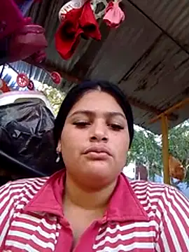 Snapshot of jhoaniita chatting on 7, 7, 2026 jhoaniita online show from 7, 7, 2026