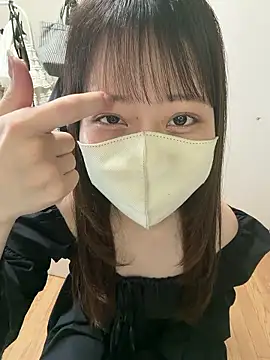 Miiruuu75 online show from 10, 6, 2026