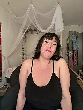juliee1979 online show from 25, 6, 2026