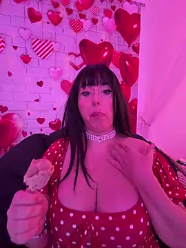 juliee1979 online show from 14, 6, 2026