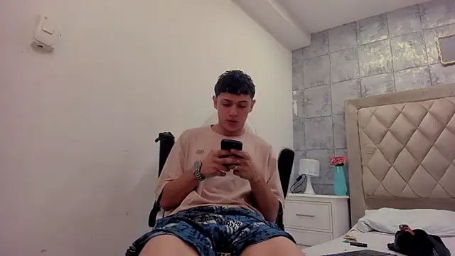 Snapshot of Hydan_ chatting on 10, 7, 2026 Hydan online show from 10, 7, 2026