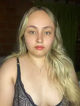Snapshot of Rositafresitaa chatting on 26, 6, 2026 Rositafresitaa online show from 26, 6, 2026