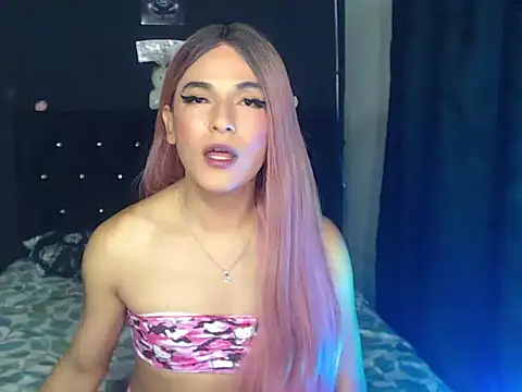 Snapshot of madame_kitty chatting on 8, 6, 2026 madame kitty online show from 8, 6, 2026