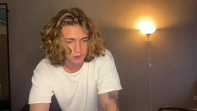 DanielWalkerr online show from 8, 7, 2026