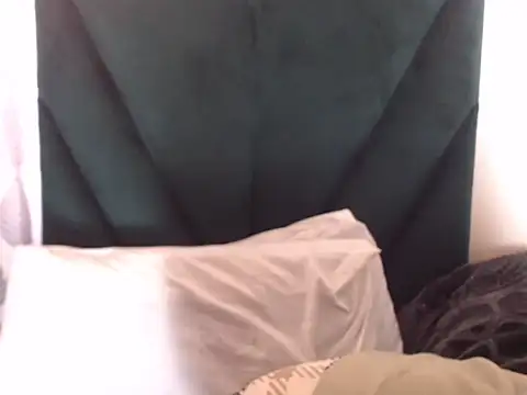 Snapshot of -pussy_lover_ chatting on 20, 7, 2026 -pussy lover online show from 20, 7, 2026