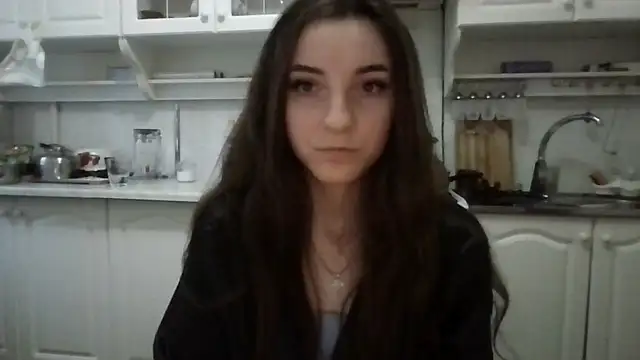 PollySecrettt online show from 8, 6, 2026