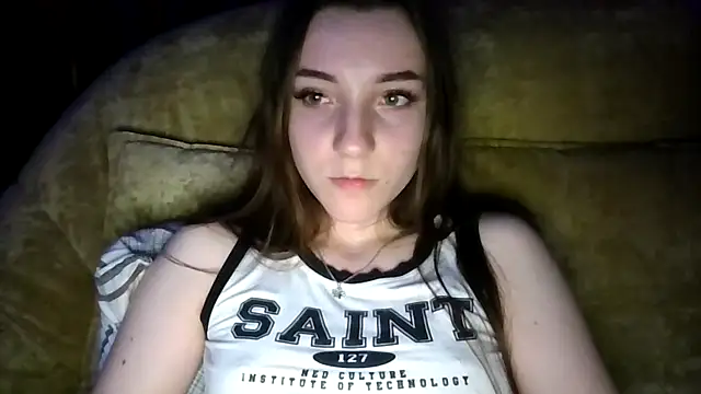 PollySecrettt online show from 24, 6, 2026