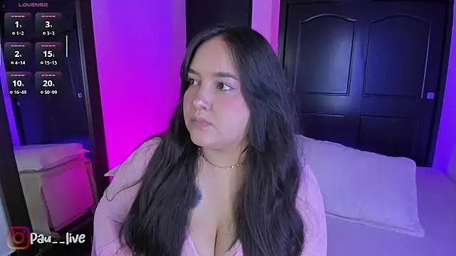 EvaBigBoobs online show from 6, 6, 2026