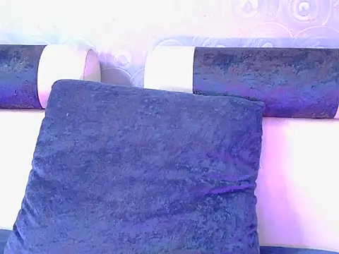 Snapshot of cute-iraa chatting on 7, 7, 2026 cute-iraa online show from 7, 7, 2026