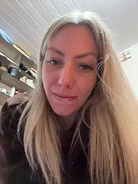 Snapshot of Alana_sc chatting on 14, 7, 2026 Alana sc online show from 14, 7, 2026