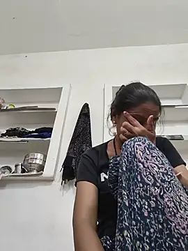 Snapshot of Karishna_hot chatting on 9, 7, 2026 Karishna hot online show from 9, 7, 2026