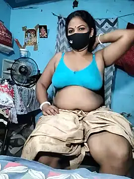 Snapshot of Mis-maya chatting on 12, 7, 2026 Mis-maya online show from 12, 7, 2026