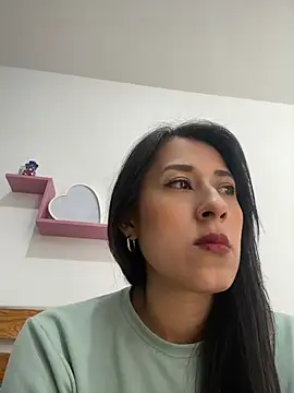Snapshot of ELY_FE_ chatting on 6, 7, 2026 ELY FE online show from 6, 7, 2026
