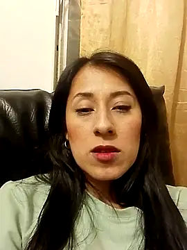 Snapshot of ELY_FE_ chatting on 15, 7, 2026 ELY FE online show from 15, 7, 2026