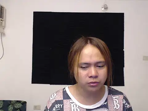 Snapshot of AlluringModel chatting on 1, 5, 2026 AlluringModel online show from 1, 5, 2026
