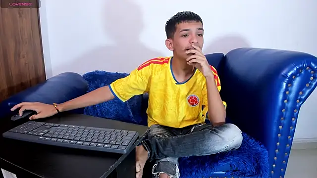 littlecum18 online show from 3, 7, 2026