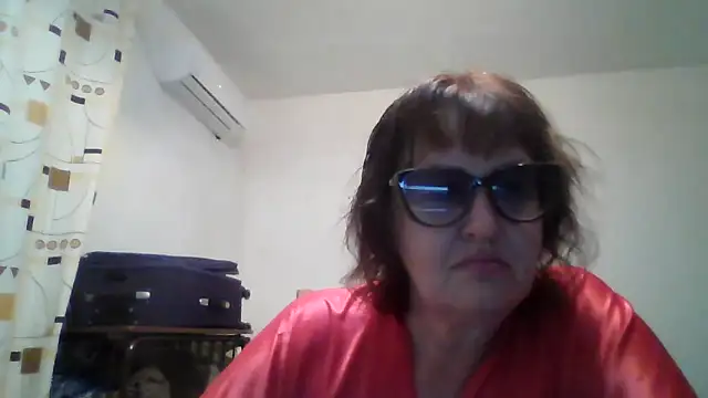 ErikaXShine online show from 20, 6, 2026