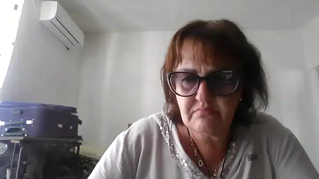 ErikaXShine online show from 22, 6, 2026