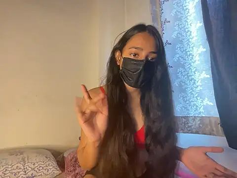 Snapshot of Hy_Selahh chatting on 6, 7, 2026 Hy Selahh online show from 6, 7, 2026