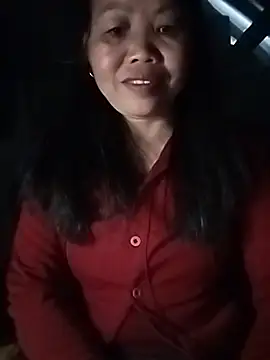 Snapshot of Vitamins-e chatting on 13, 7, 2026 Vitamins-e online show from 13, 7, 2026
