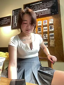 mollymm online show from 15, 7, 2026