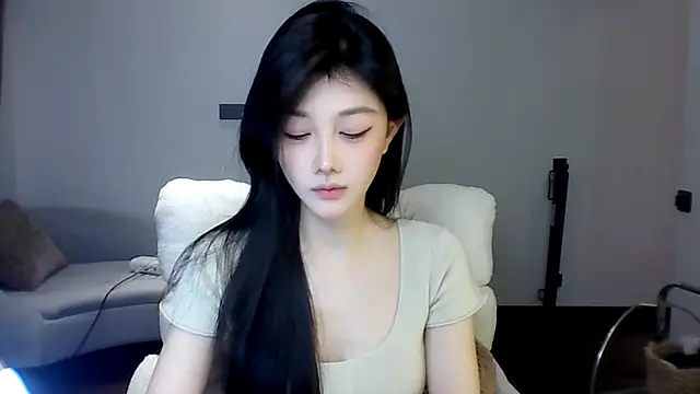 SylvieMaya online show from 20, 7, 2026