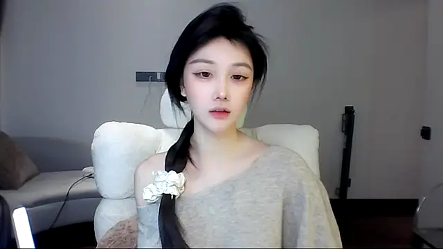 SylvieMaya online show from 15, 7, 2026