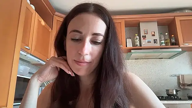 Flamingo Queen online show from 14, 7, 2026