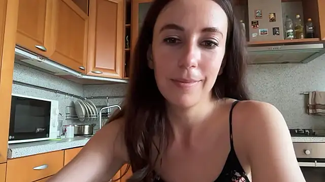 Flamingo Queen online show from 23, 7, 2026
