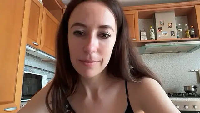 Flamingo Queen online show from 26, 6, 2026