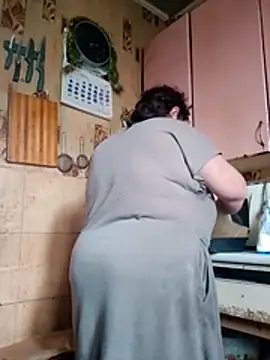 oksana72 online show from 24, 4, 2026