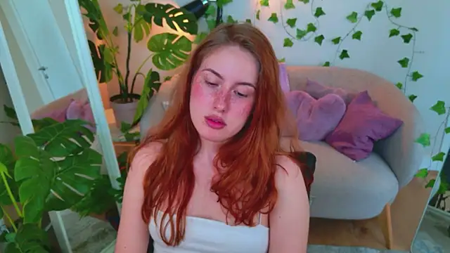 ChloeAster online show from 1, 8, 2026