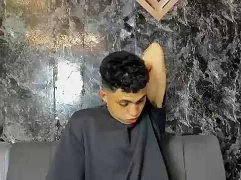 Snapshot of cameron_lux77 chatting on 10, 6, 2026 cameron lux77 online show from 10, 6, 2026
