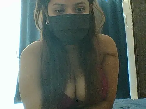 Snapshot of luvruhi chatting on 10, 6, 2026 luvruhi online show from 10, 6, 2026