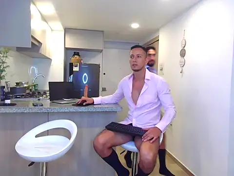 TheLatinBoyfriends online show from 2, 7, 2026