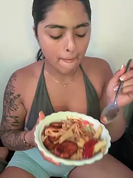 canelareina online show from 8, 7, 2026