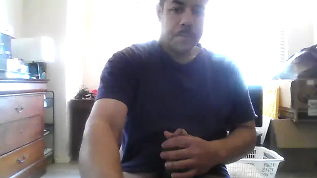 Snapshot of toosexy4myshirt chatting on 18, 7, 2026 toosexy4myshirt online show from 18, 7, 2026
