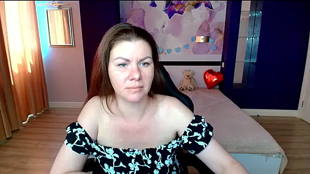 Snapshot of LunaKissesx chatting on 27, 6, 2026 LunaKissesx online show from 27, 6, 2026