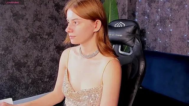 Lilli Rivera online show from 3, 7, 2026