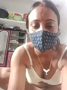 Simi-hot-boudi online show from 20, 7, 2026