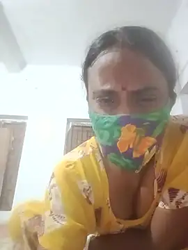 Simi-hot-boudi online show from 25, 6, 2026